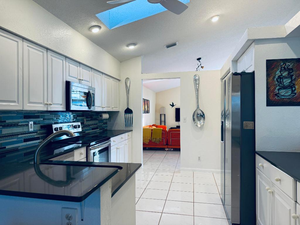 Newport Cove - Residential Lease