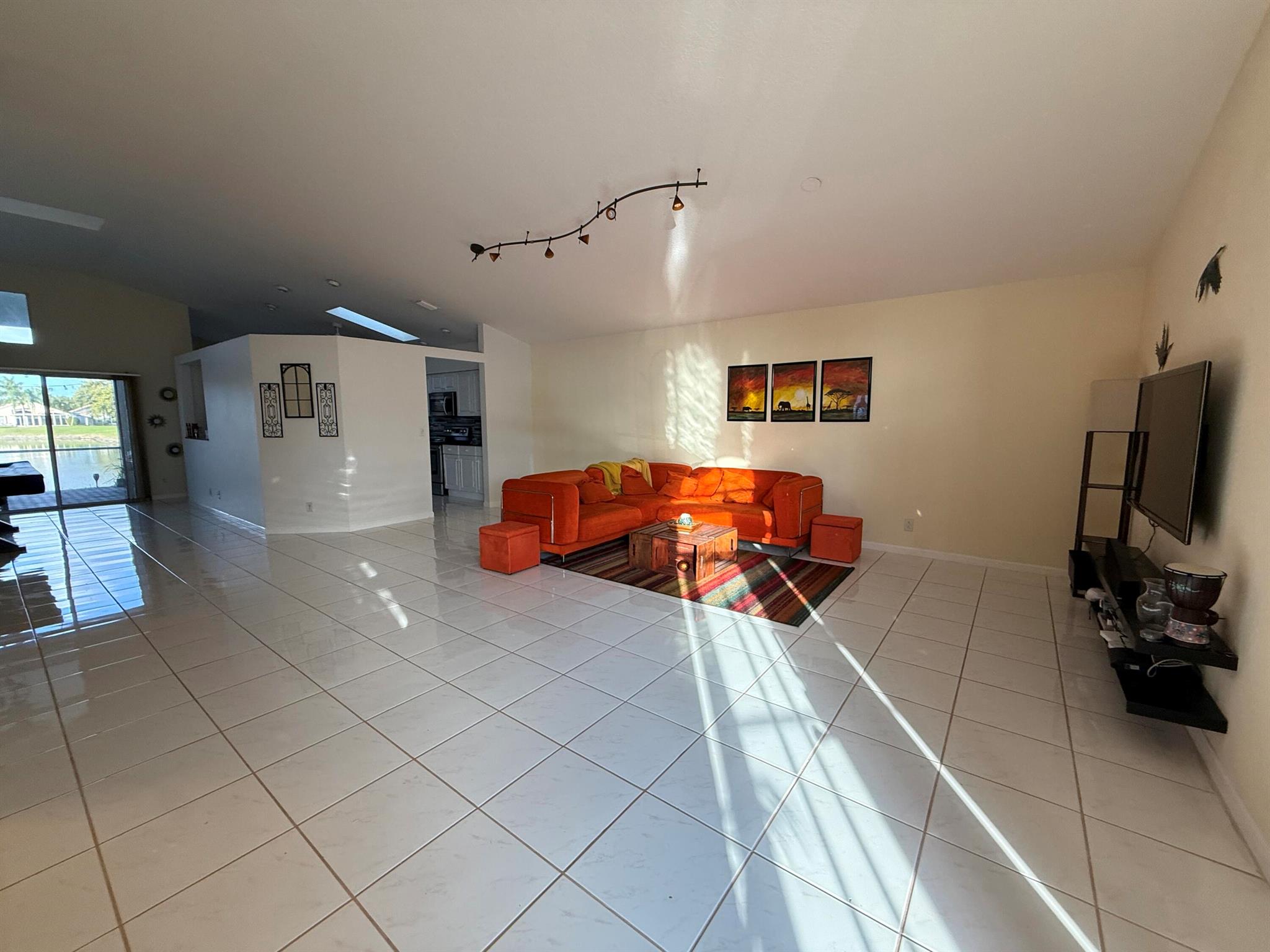 HAGEN RANCH HEIGHTS - Residential Lease