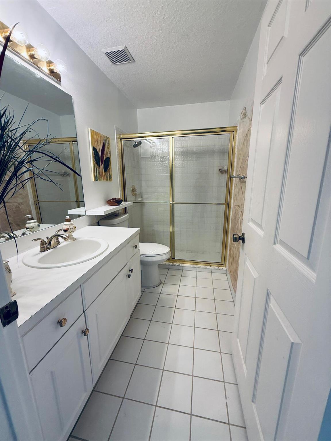 HAGEN RANCH HEIGHTS - Residential Lease