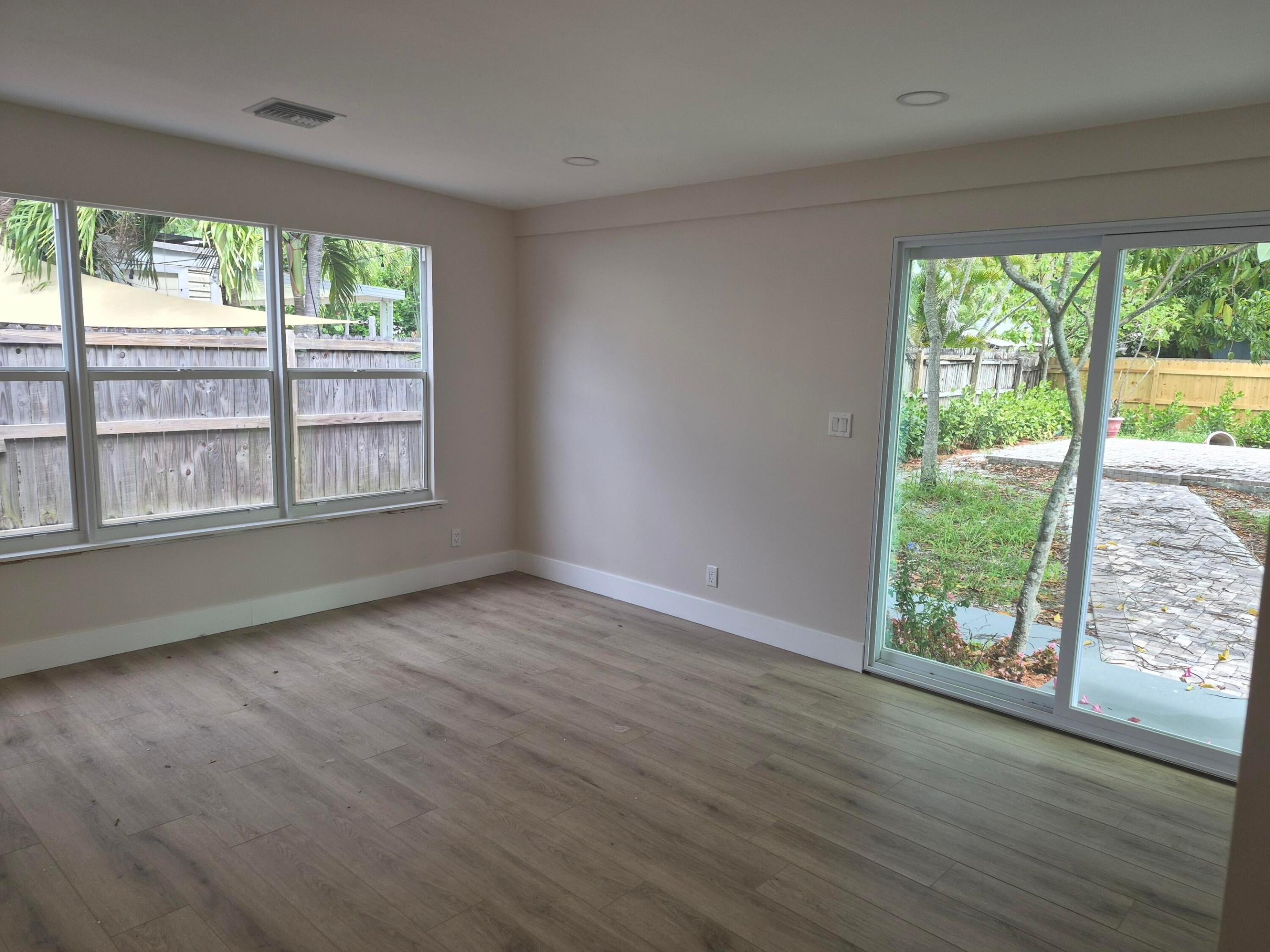 PROSPECT HILLS - Residential