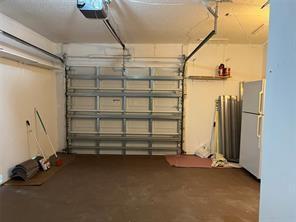 CORAL SPRINGS UNIVERSITY DRIVE - Residential Lease