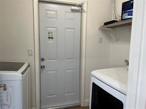 CORAL SPRINGS UNIVERSITY DRIVE - Residential Lease