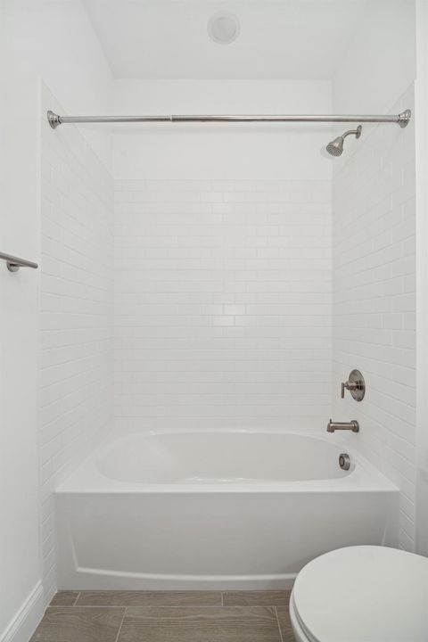 listing image 30