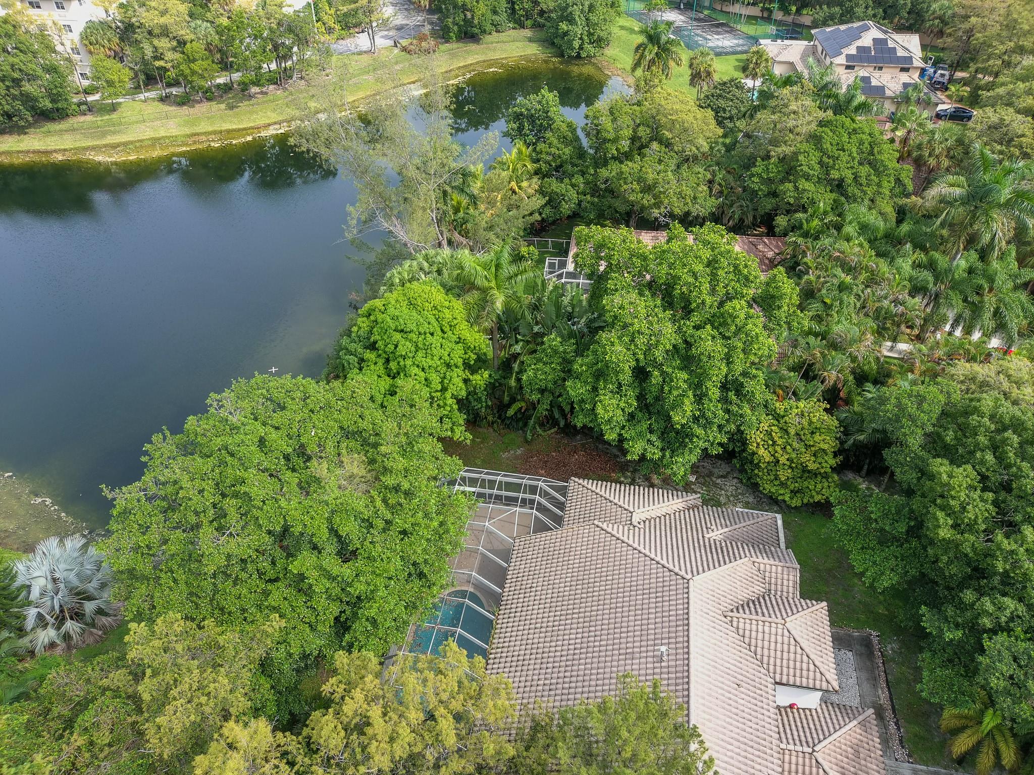 Boulevard Forest 113-39 B - Residential Lease