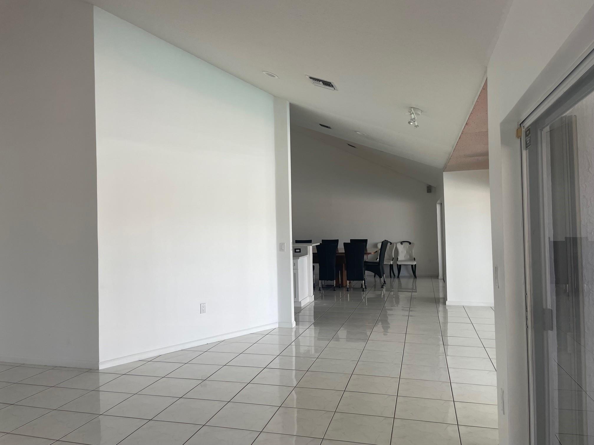 Boulevard Forest 113-39 B - Residential Lease