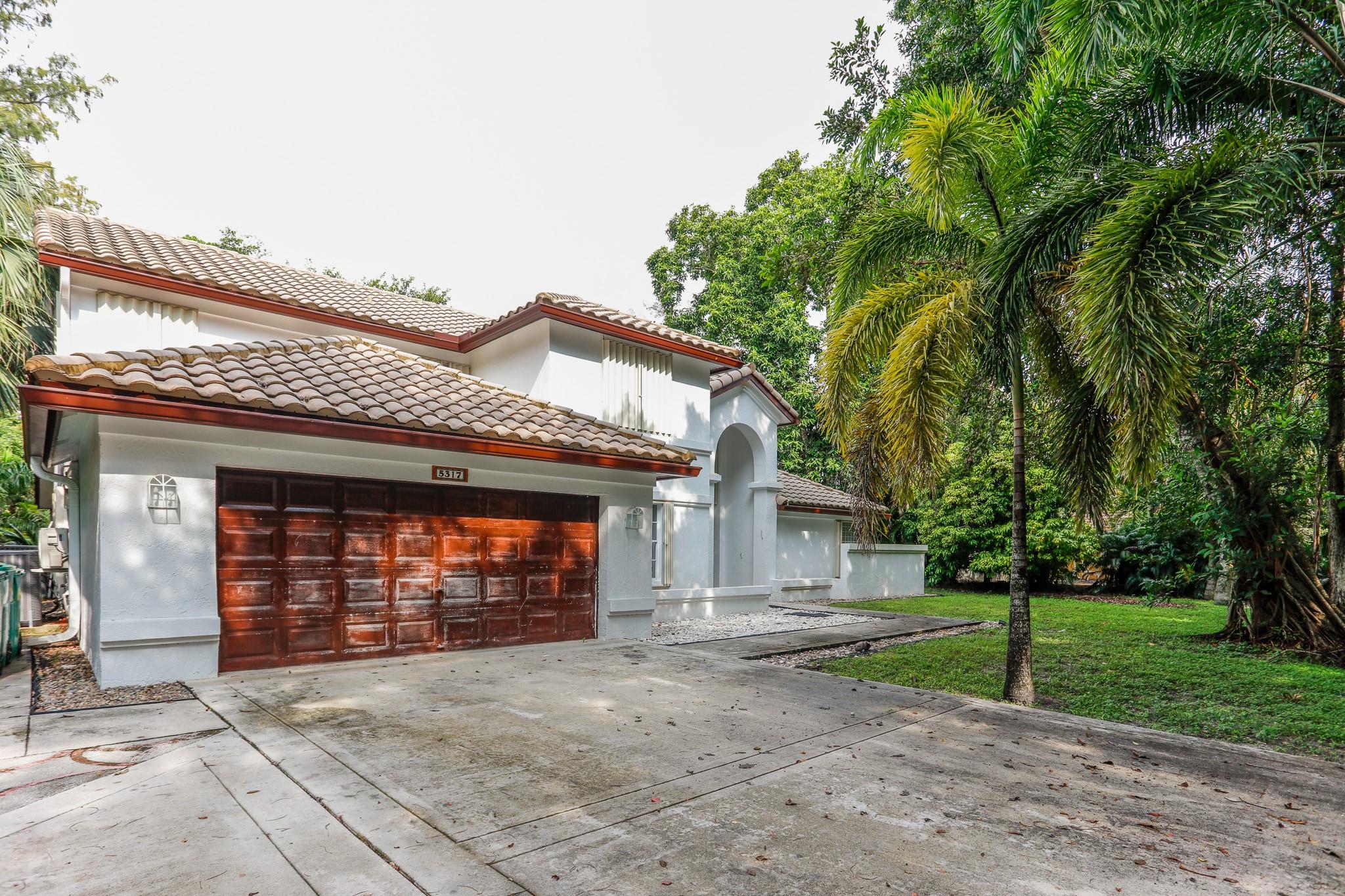 Boulevard Forest 113-39 B - Residential Lease