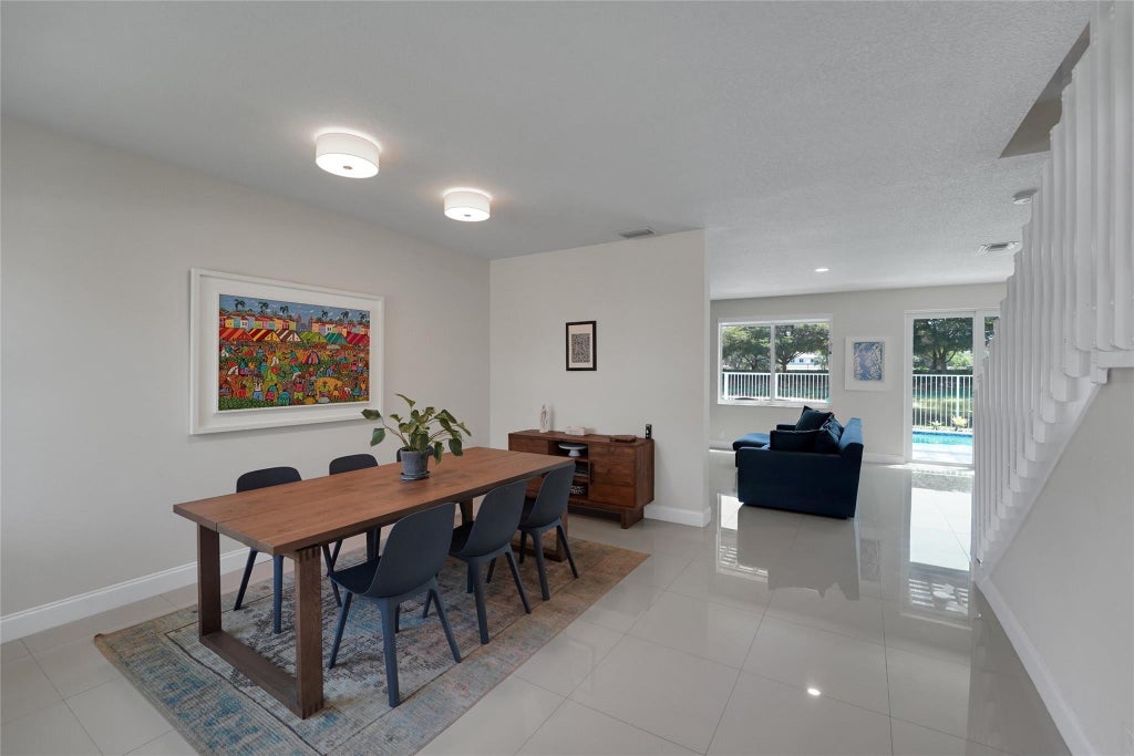 Photo of 1070 Bluewood Terrace, Weston, FL 33327 (MLS # B26045201)