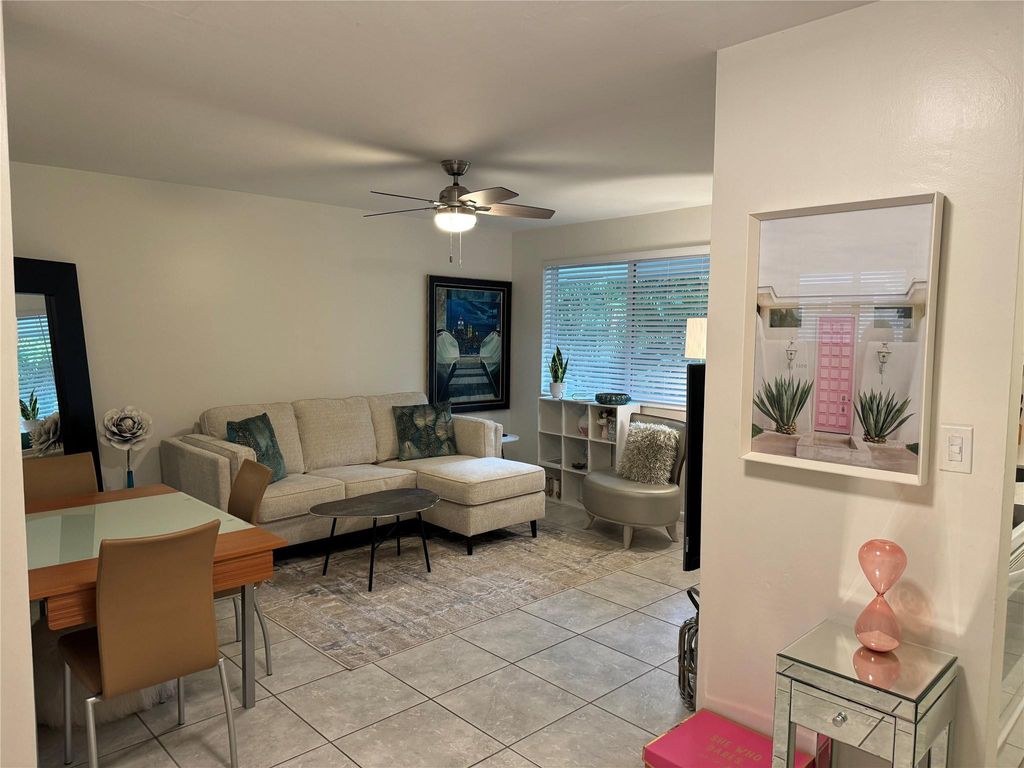 Photo of 1620 NE 20th Avenue #2, Fort Lauderdale, FL 33305 (MLS # B26038598)