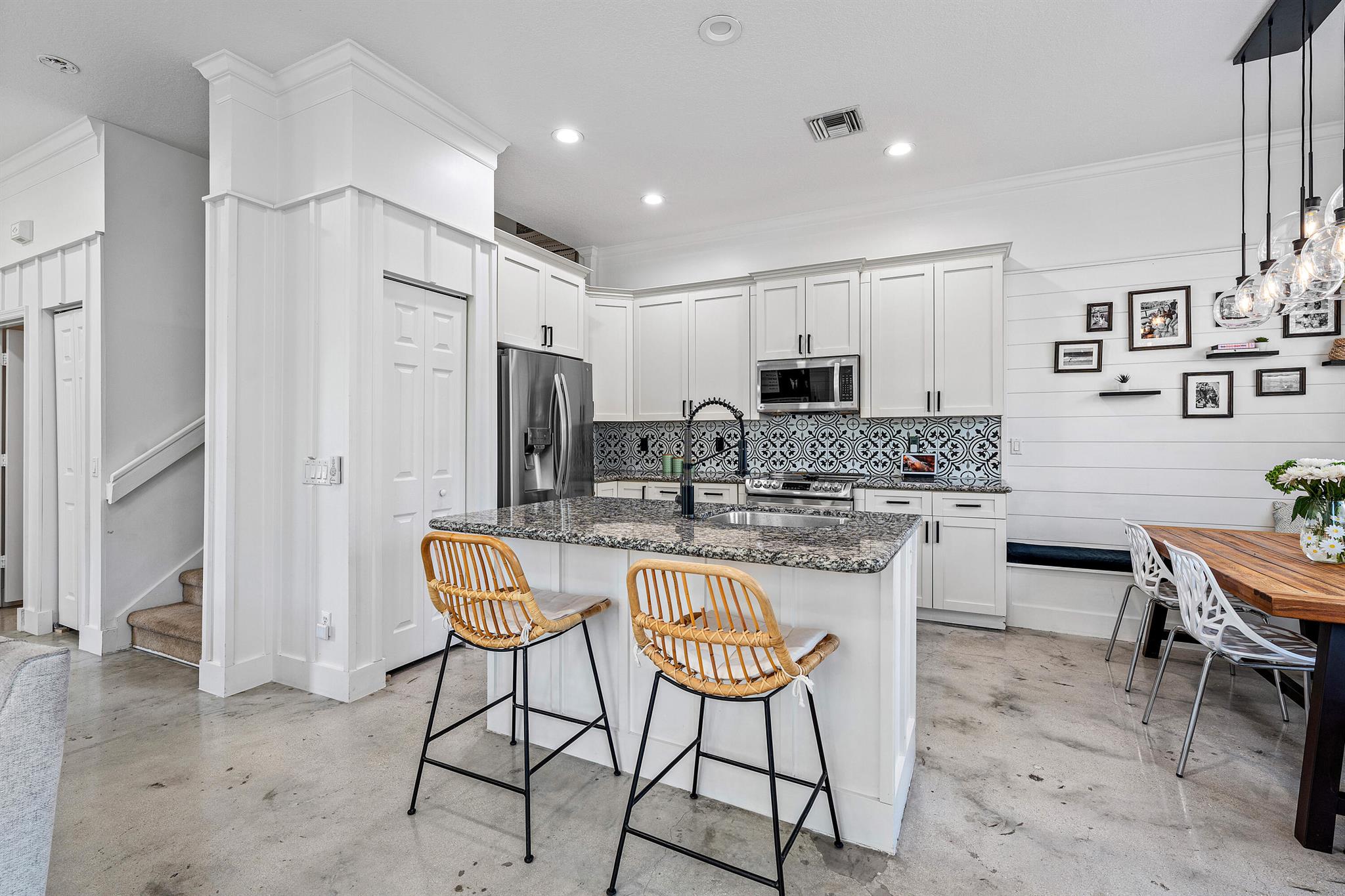 BAREFOOT COVE TOWNHOMES - Residential