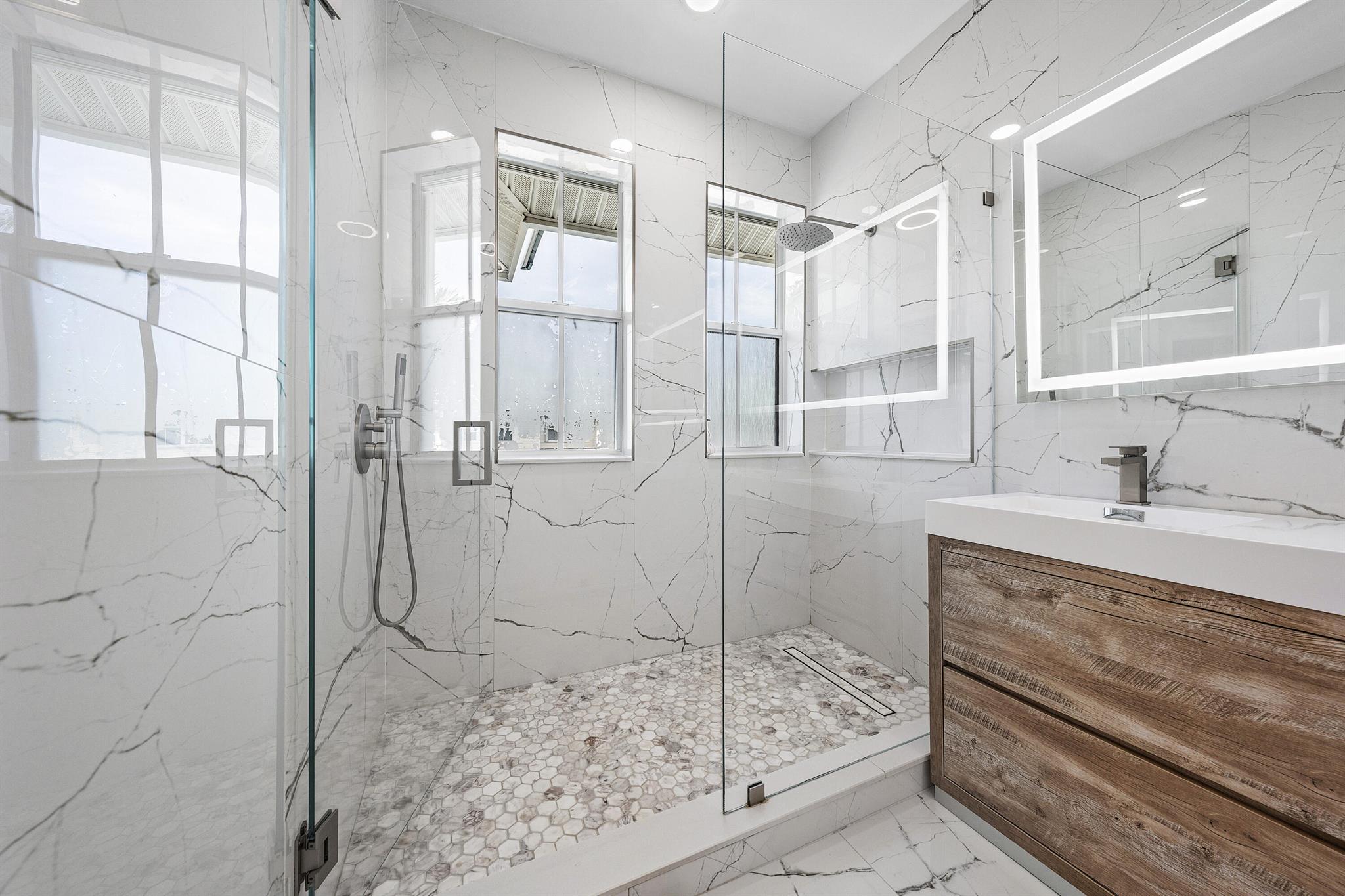 BAREFOOT COVE TOWNHOMES - Residential