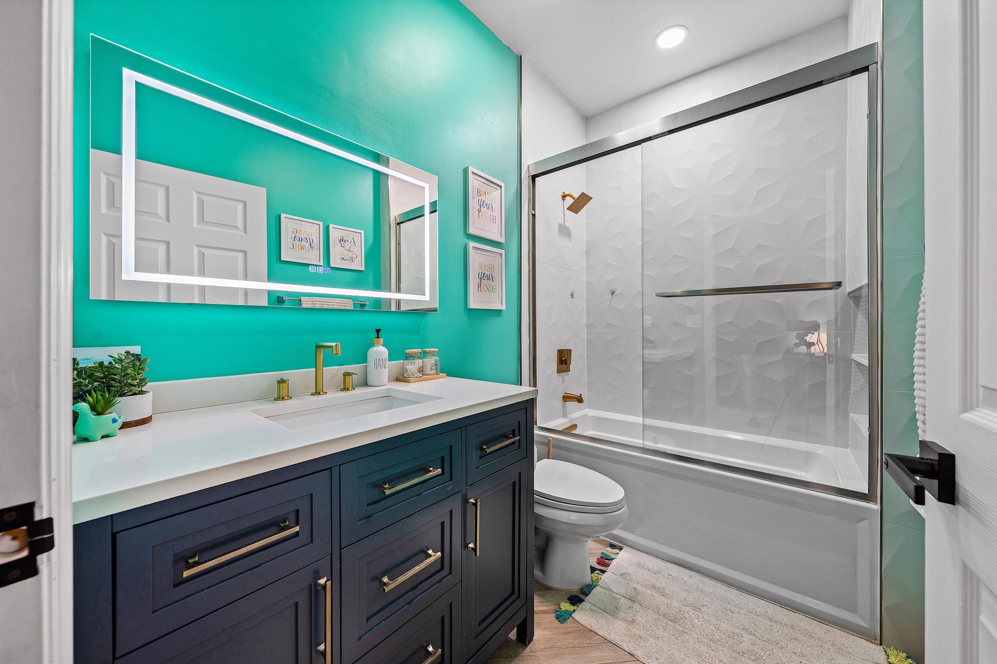 BAREFOOT COVE TOWNHOMES - Residential