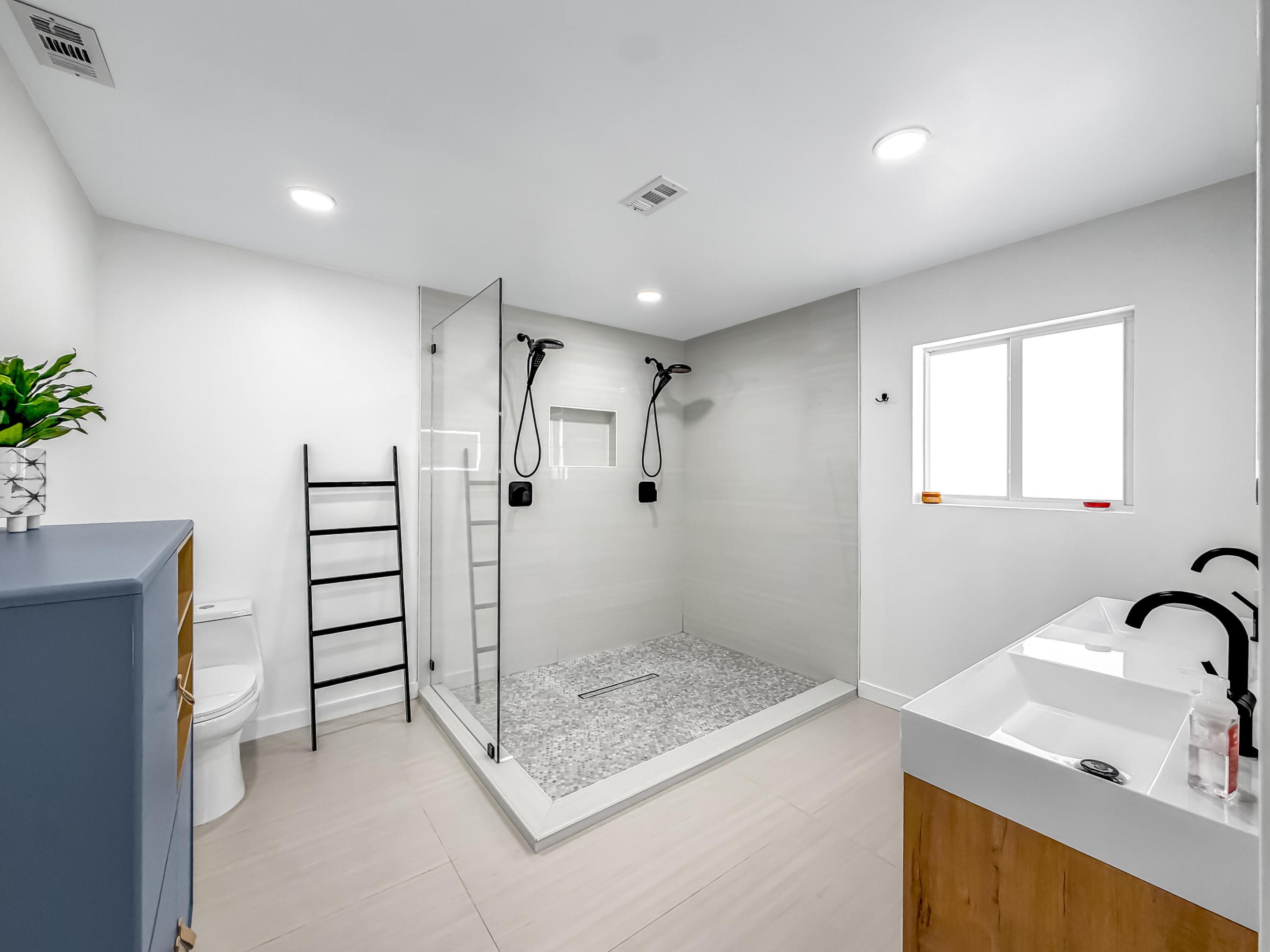 BOCA RATON SQUARE UNIT 1 - Residential