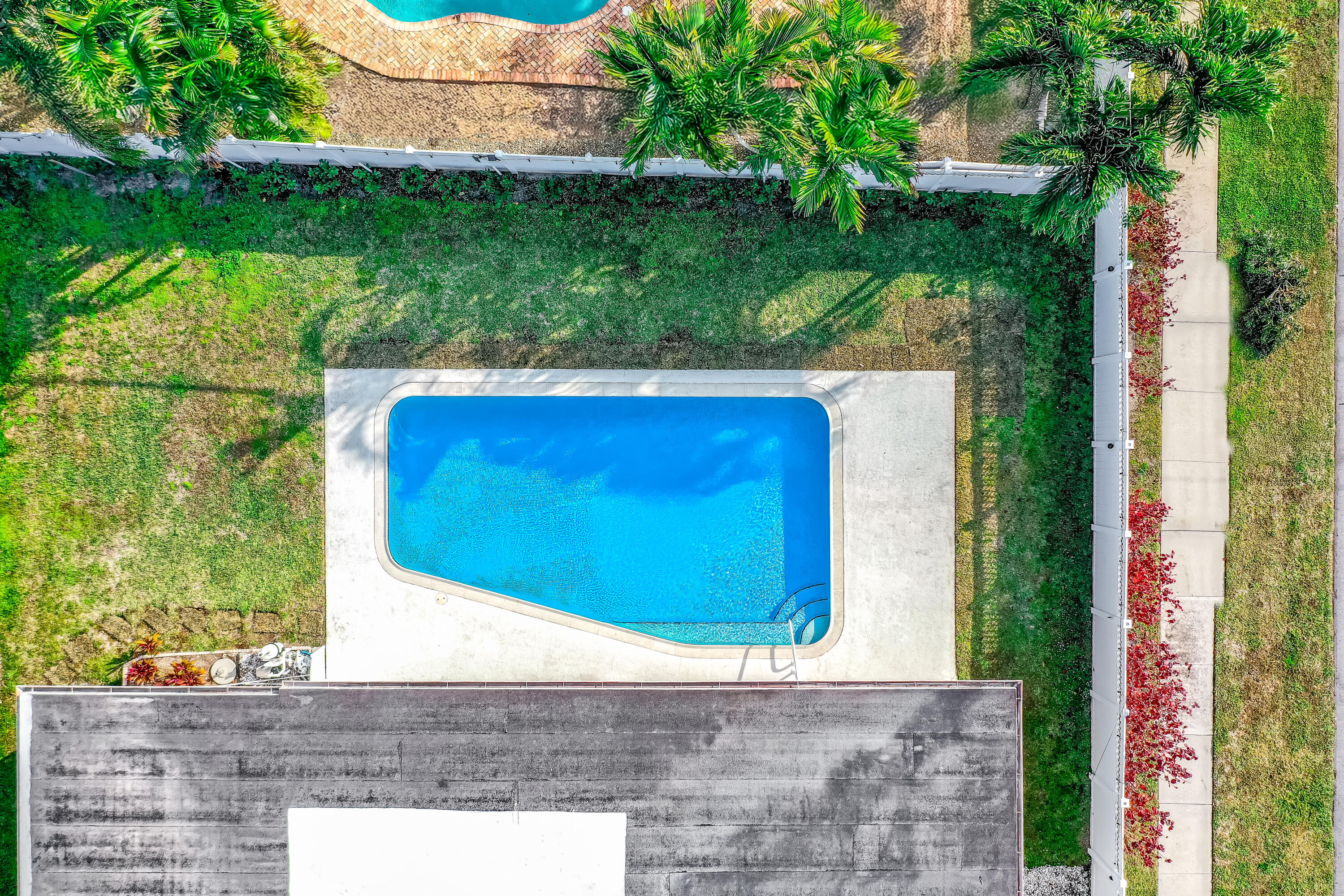 BOCA RATON SQUARE UNIT 1 - Residential