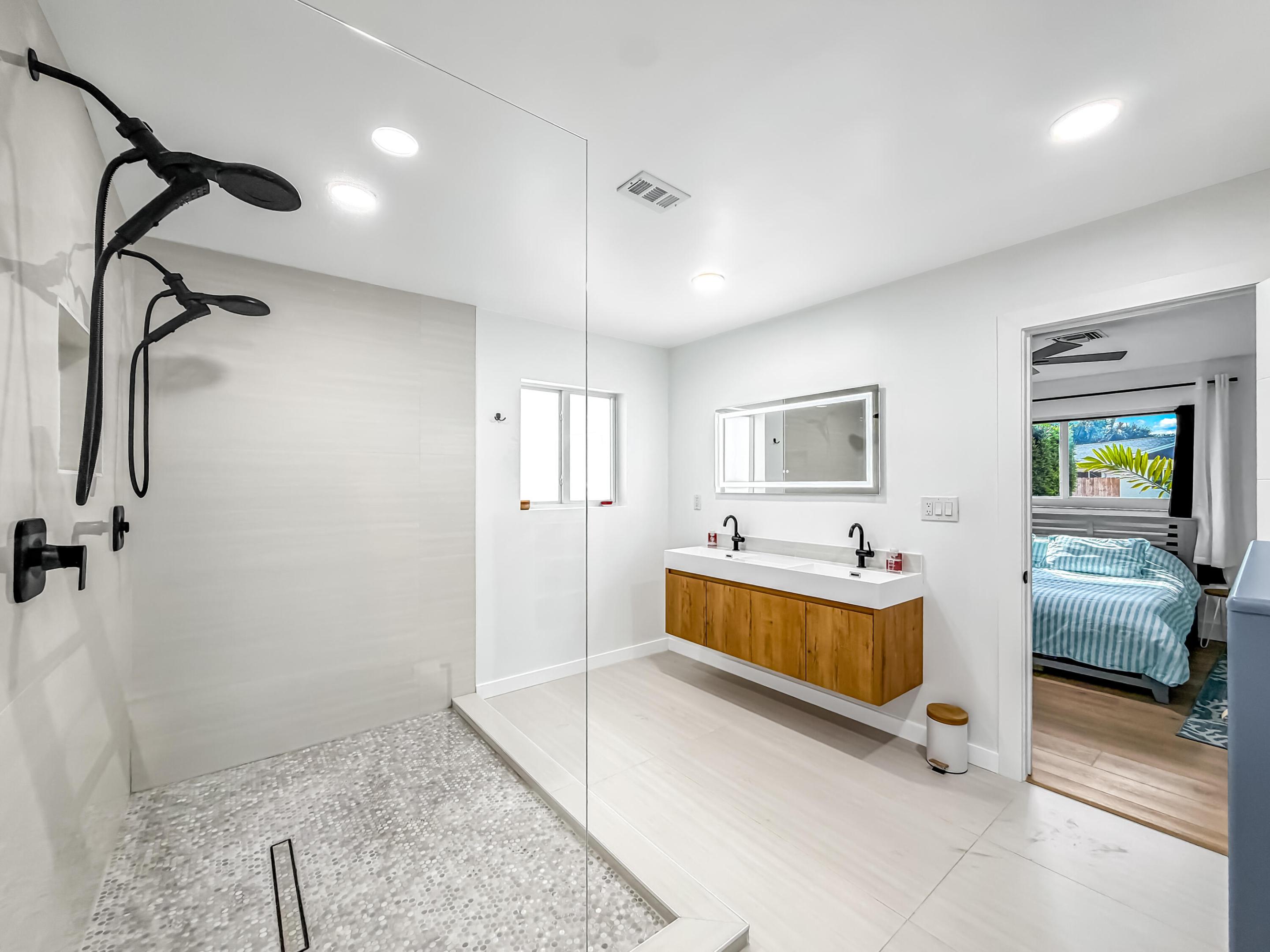 BOCA RATON SQUARE UNIT 1 - Residential