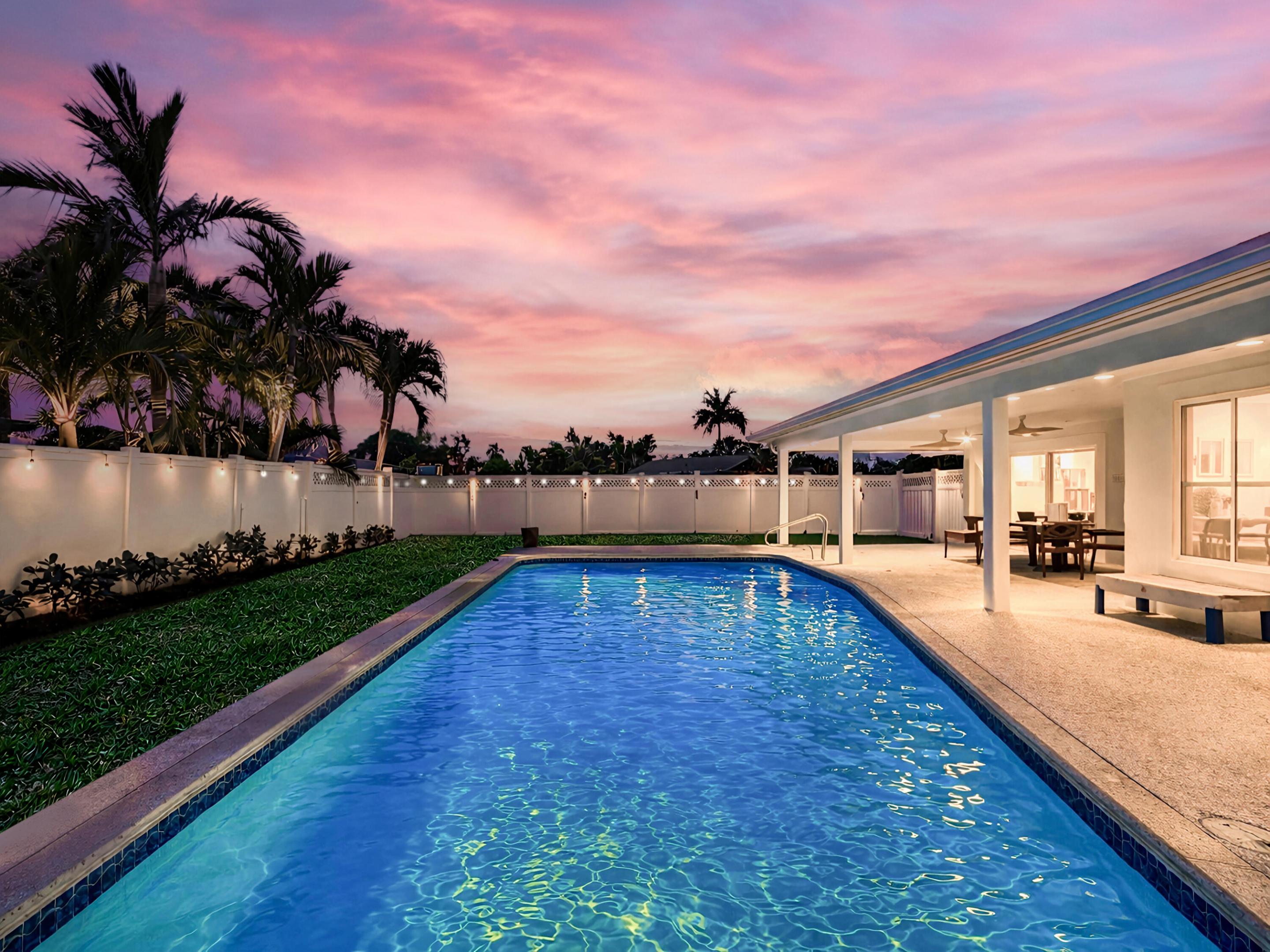 BOCA RATON SQUARE UNIT 1 - Residential