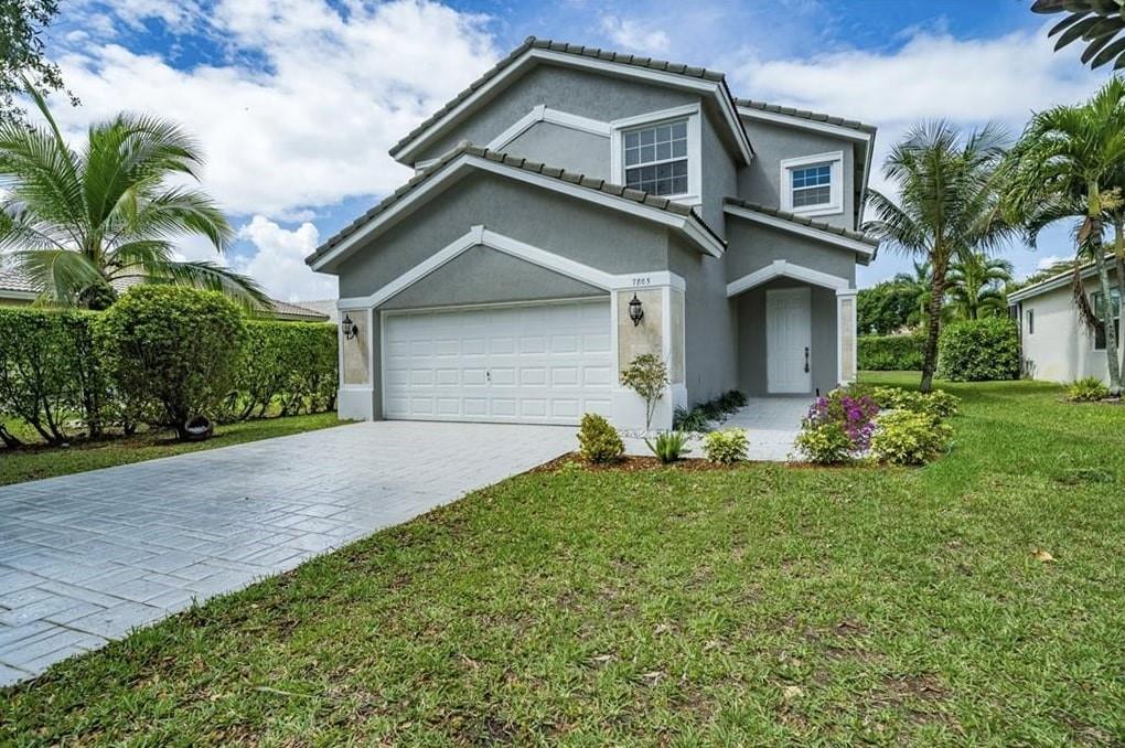 Immaculate Updated 4 Bed 2.5 Bath Single-family Home in the Gated Community of Parkside Estates, Just Steps from the Community Pool. Features Granite Countertops, Marble Flooring, Solid Wood Cabinets, a Large Pantry, XL Walk-In Closets, 2022 AC, Newer Stainless Steel Appliances and an Upgraded Jacuzzi Tub. Enjoy a Spacious Backyard and Patio Area with No Rear Neighbors for Added Privacy. All Bedrooms and the Laundry Room are Located Upstairs, with a Half Bath on the First Floor. Zoned for A-Rated Schools with a Private Path in the Community Connecting to Riverglades Elementary. Terramar Park is Within Walking Distance. Well Located Near Shopping, Restaurants & Entertainment.