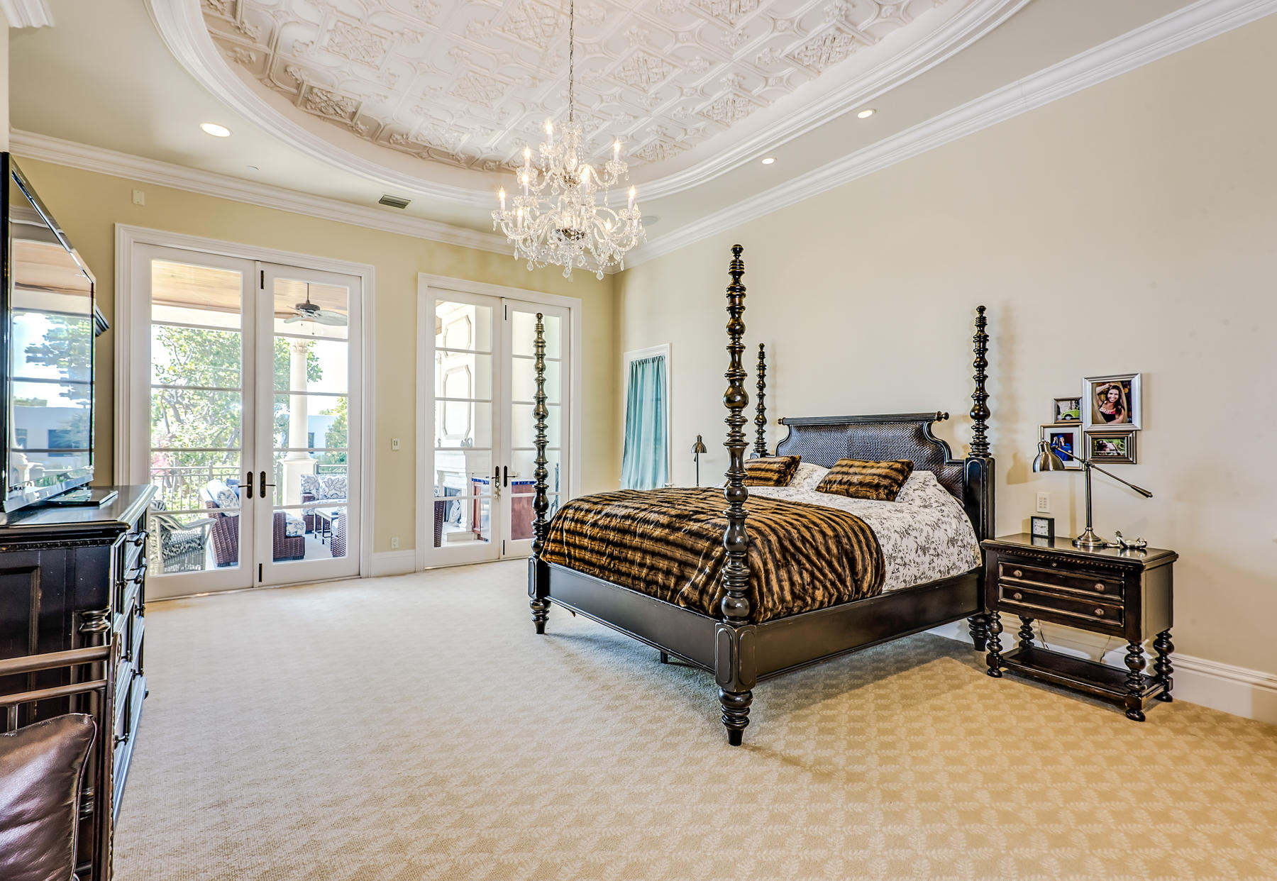 SUN AND SURF CLUB COMMUNITY - Residential