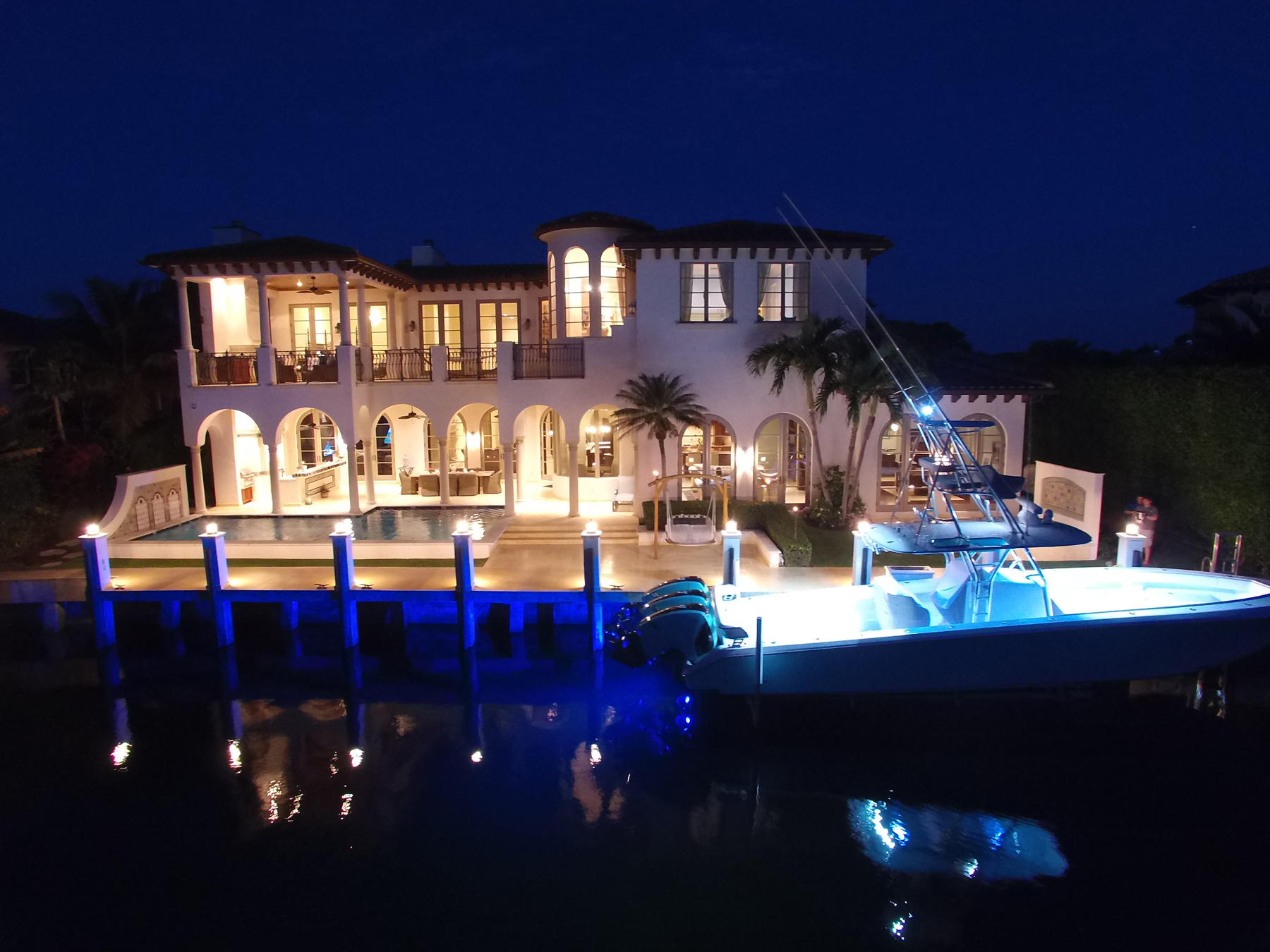 SUN AND SURF CLUB COMMUNITY - Residential