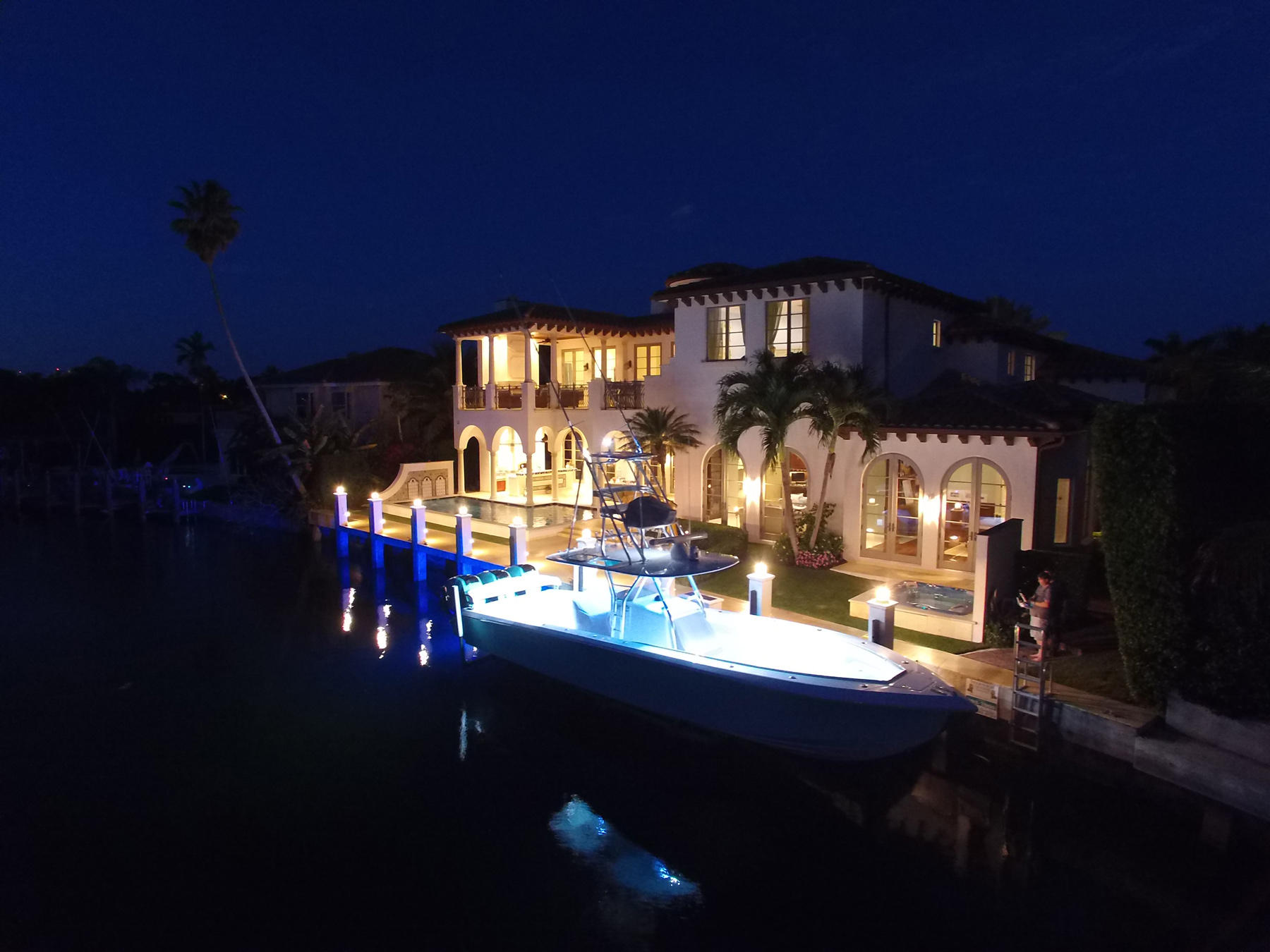 SUN AND SURF CLUB COMMUNITY - Residential