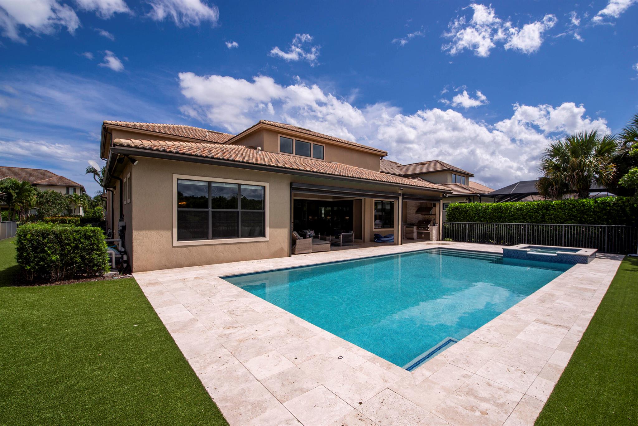 Sonoma Isles - Residential