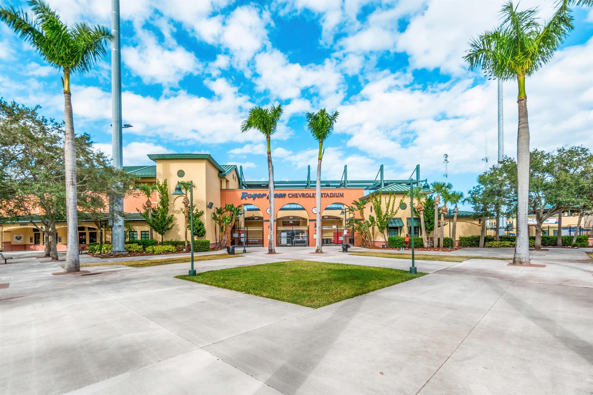 VILLAGE AT ABACOA CONDO - Residential
