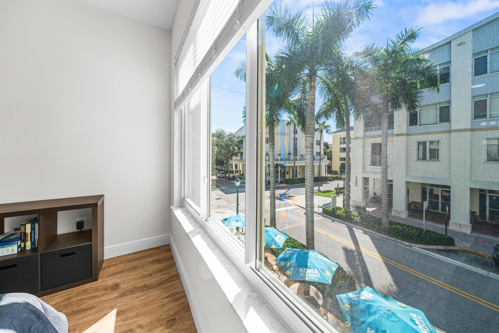 VILLAGE AT ABACOA CONDO - Residential