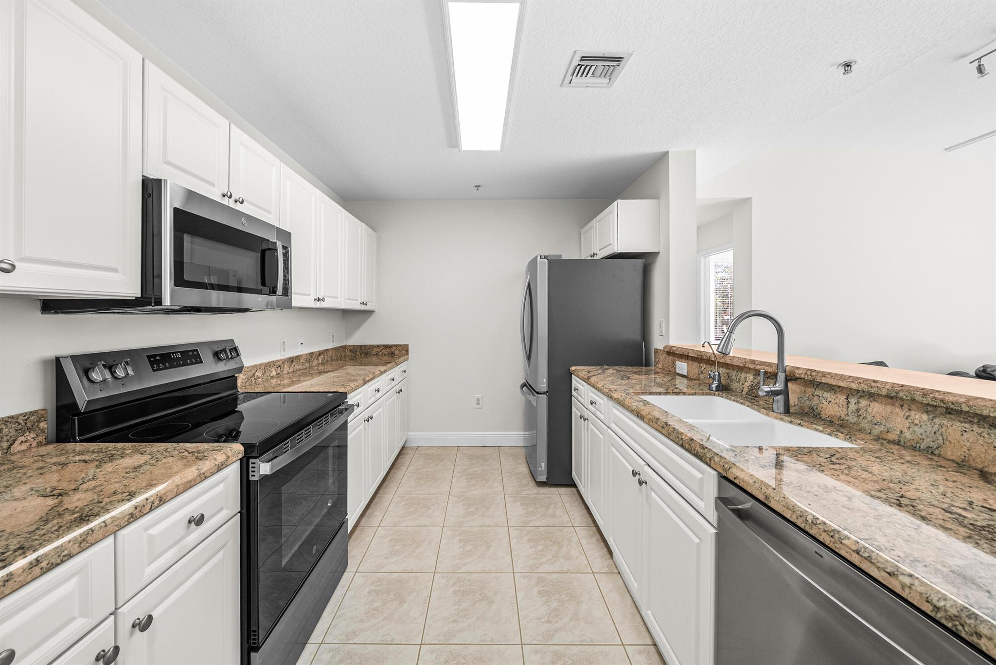 VILLAGE AT ABACOA CONDO - Residential
