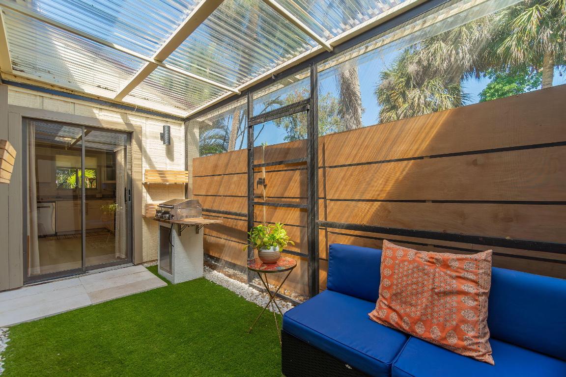 STURBRIDGE VILLAGE - Residential