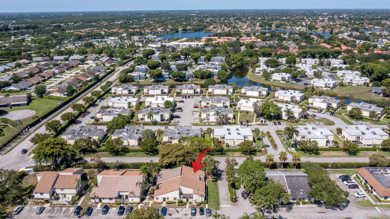 STURBRIDGE VILLAGE - Residential