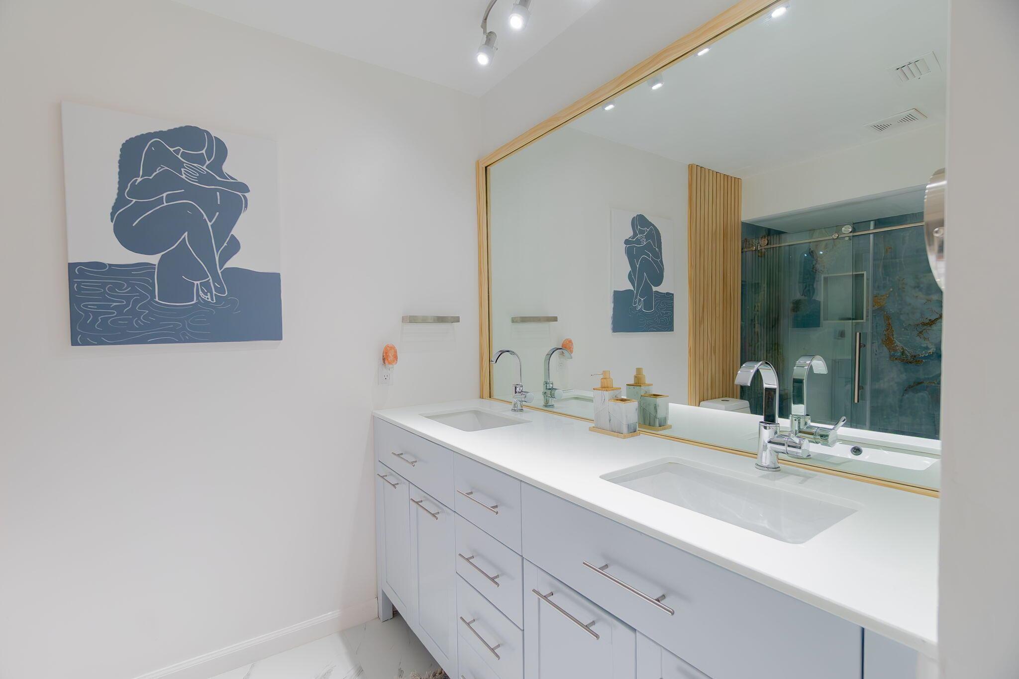 STURBRIDGE VILLAGE - Residential