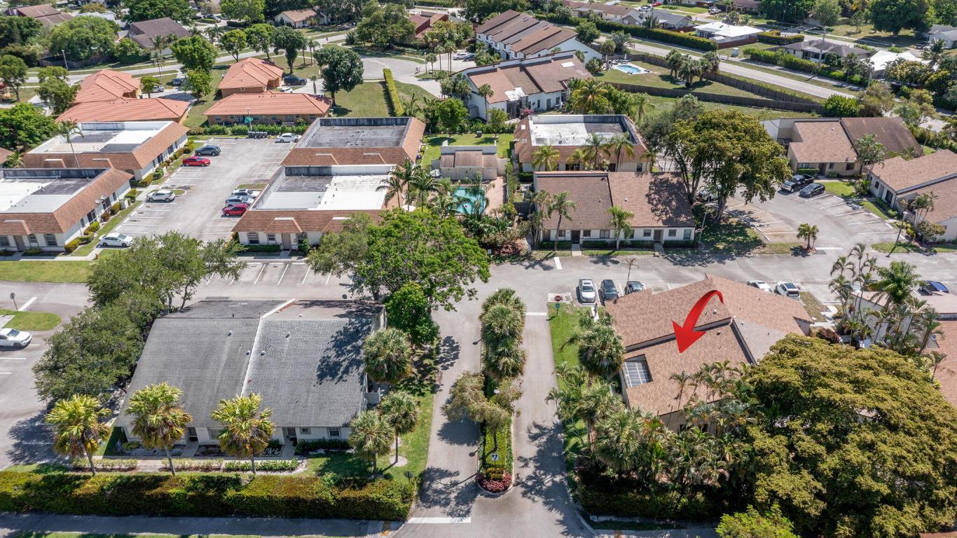 STURBRIDGE VILLAGE - Residential