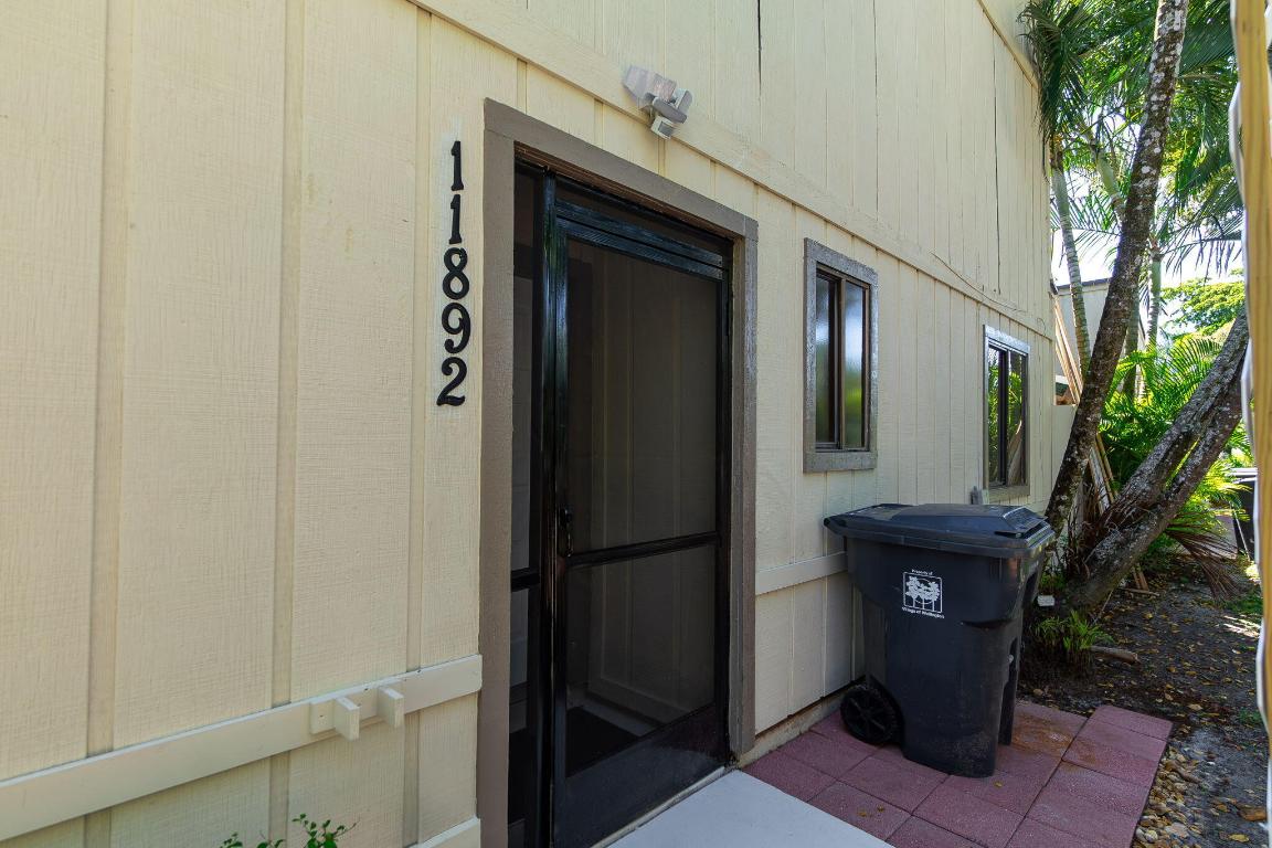 STURBRIDGE VILLAGE - Residential