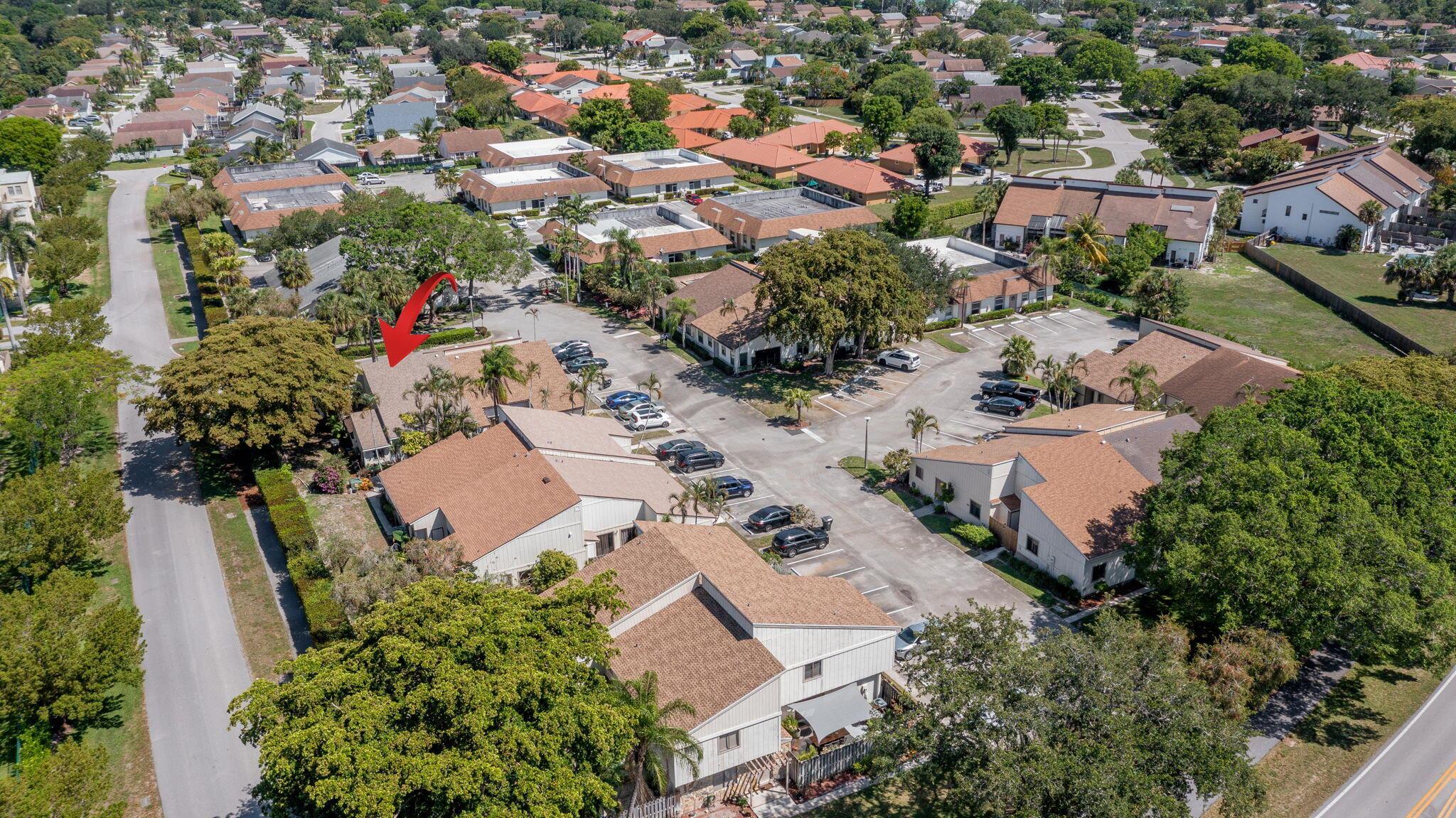 STURBRIDGE VILLAGE - Residential