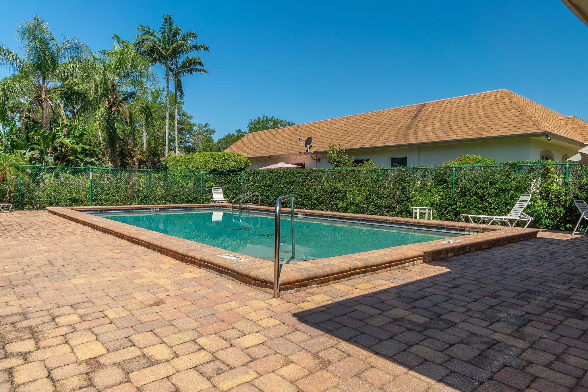 STURBRIDGE VILLAGE - Residential