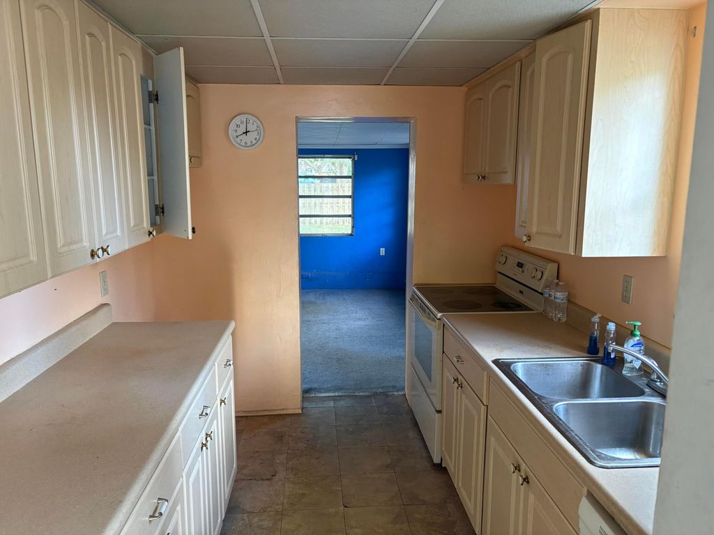 Photo of 1521 NW 1st Avenue, Fort Lauderdale, FL 33311 (MLS # B26019071)