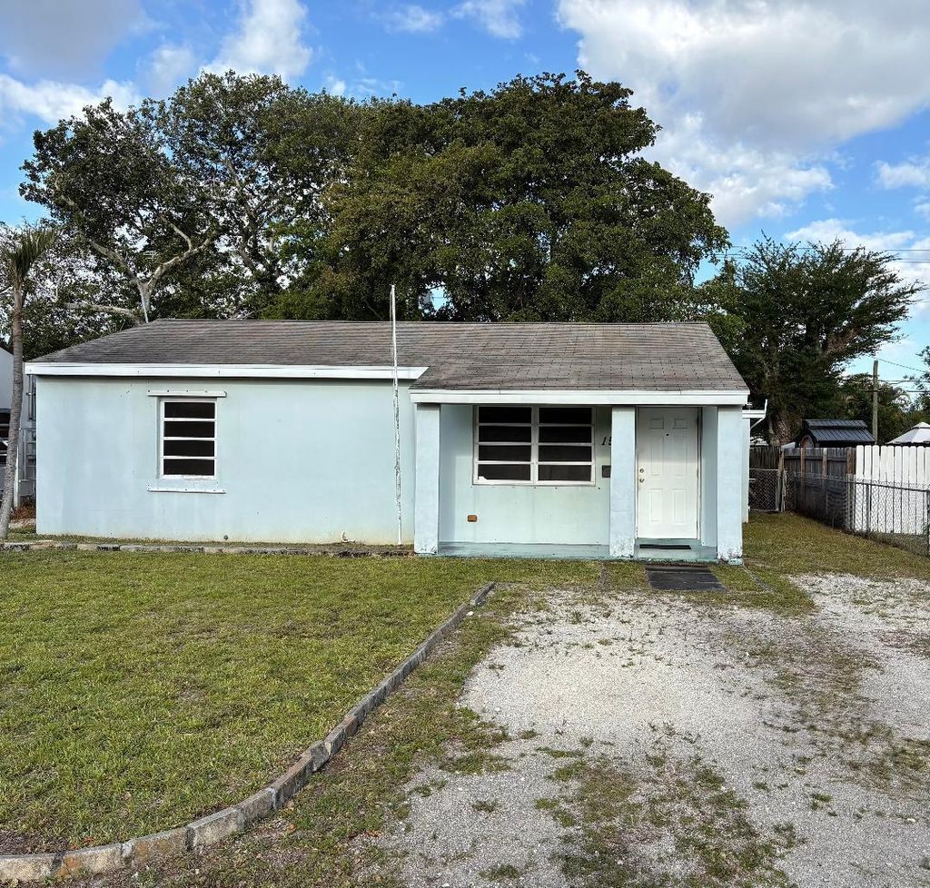 Photo of 1521 NW 1st Avenue, Fort Lauderdale, FL 33311 (MLS # B26019071)