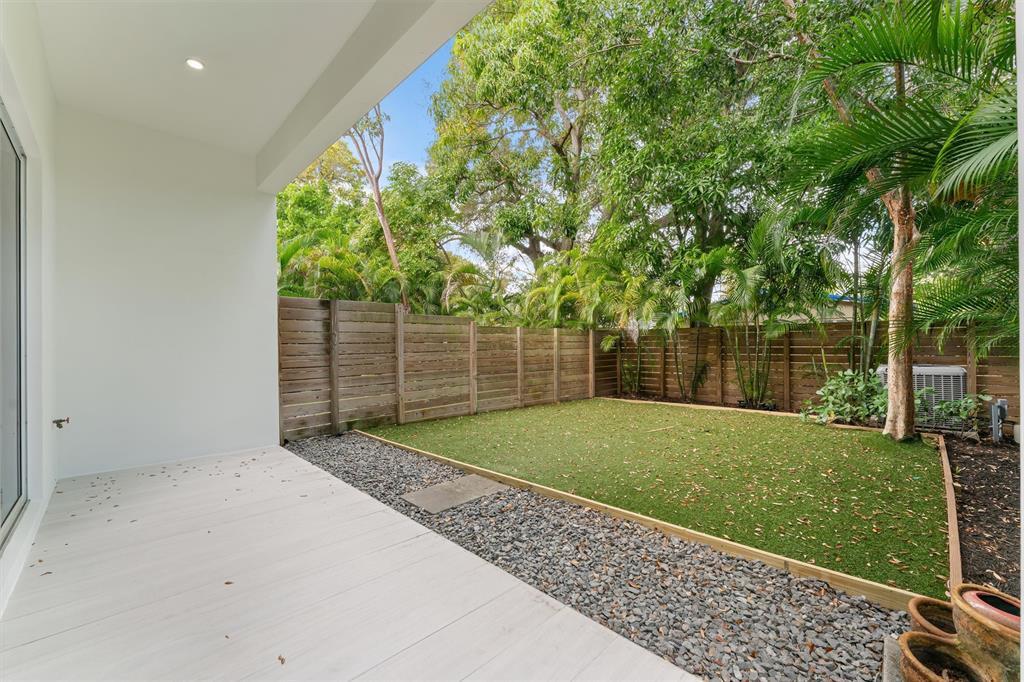 Waverly Place 2-19 D - Residential Income