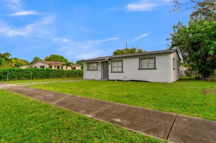 870 NW 34TH Terrace