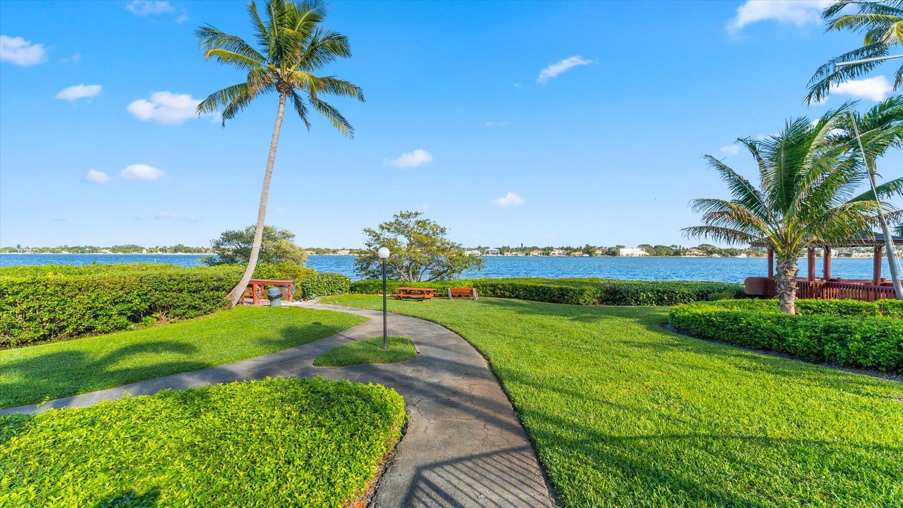 HALF MOON BAY CONDO - Residential