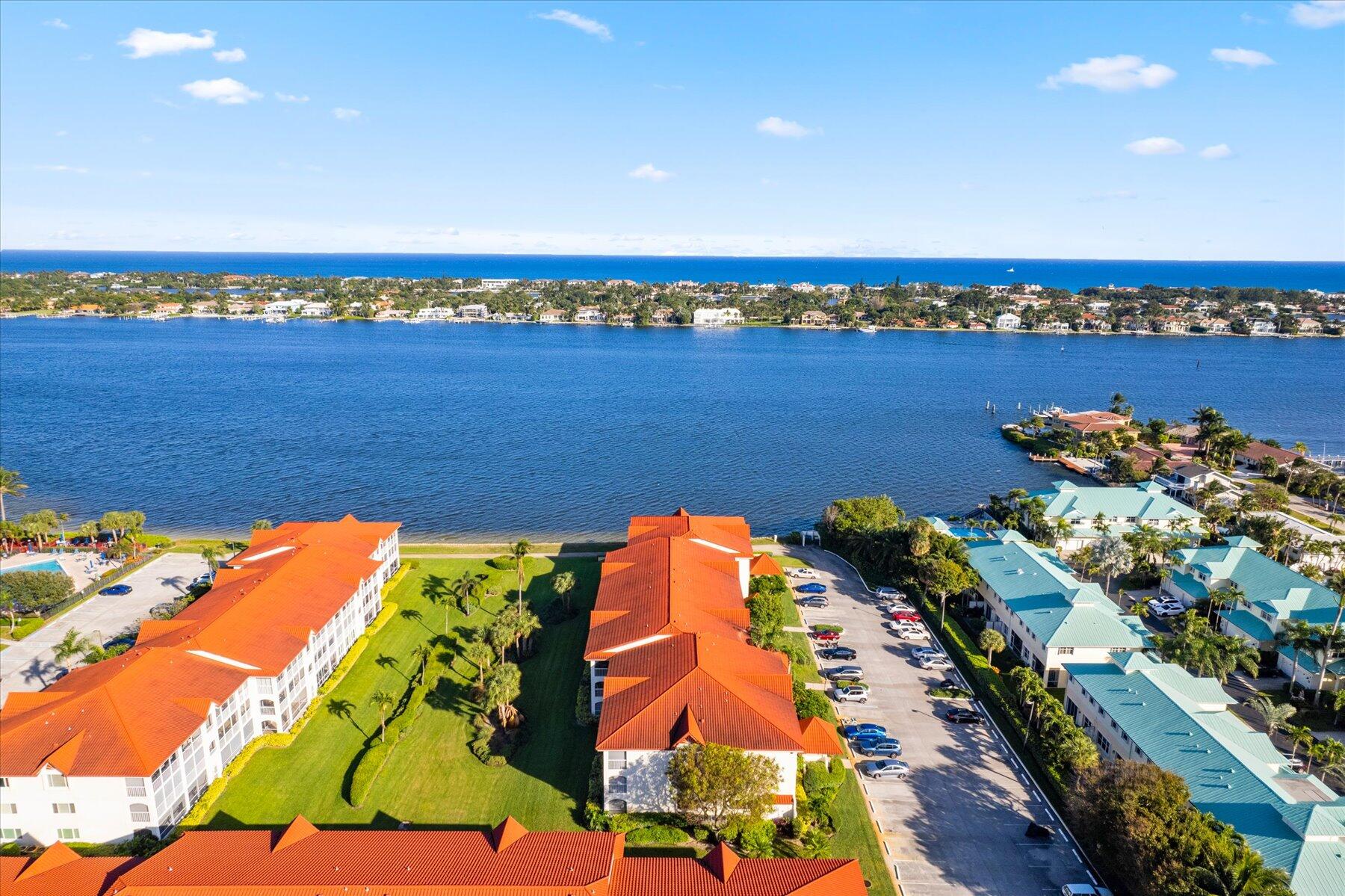 HALF MOON BAY CONDO - Residential