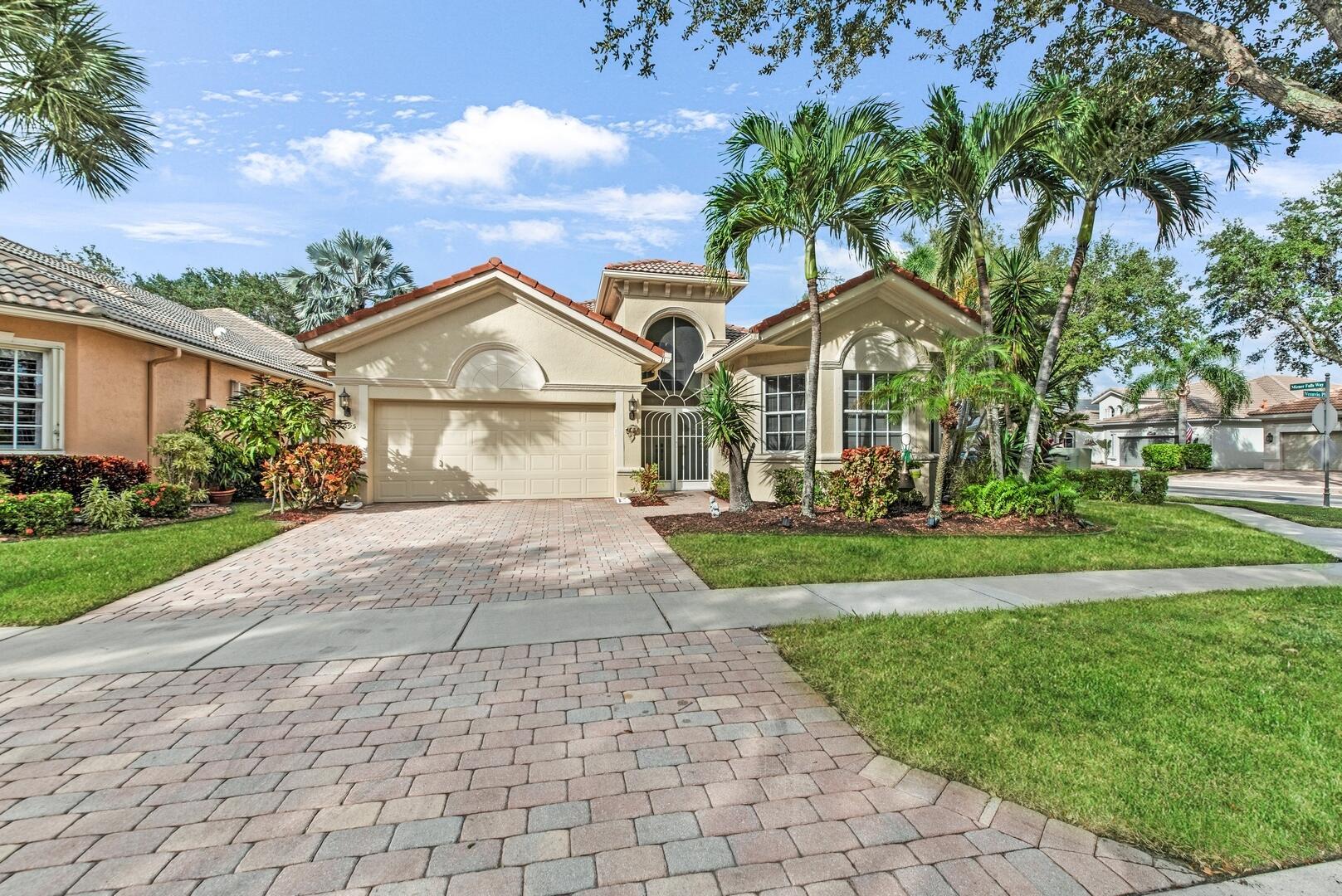 MIZNER FALLS - Residential