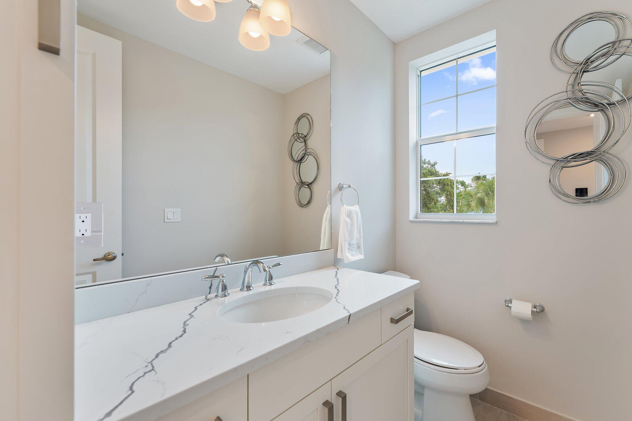 HARBOR VILLAS PALM BEACH - Residential