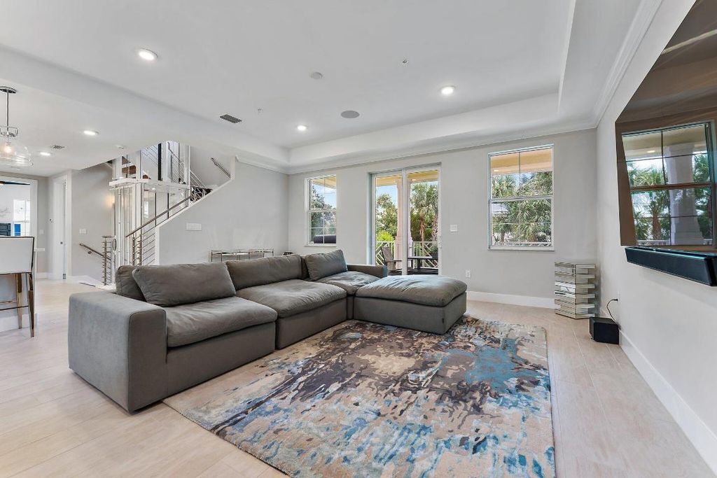 Photo of 1033 Harbor Villas Drive #4, North Palm Beach, FL 33408 (MLS # R11129324)