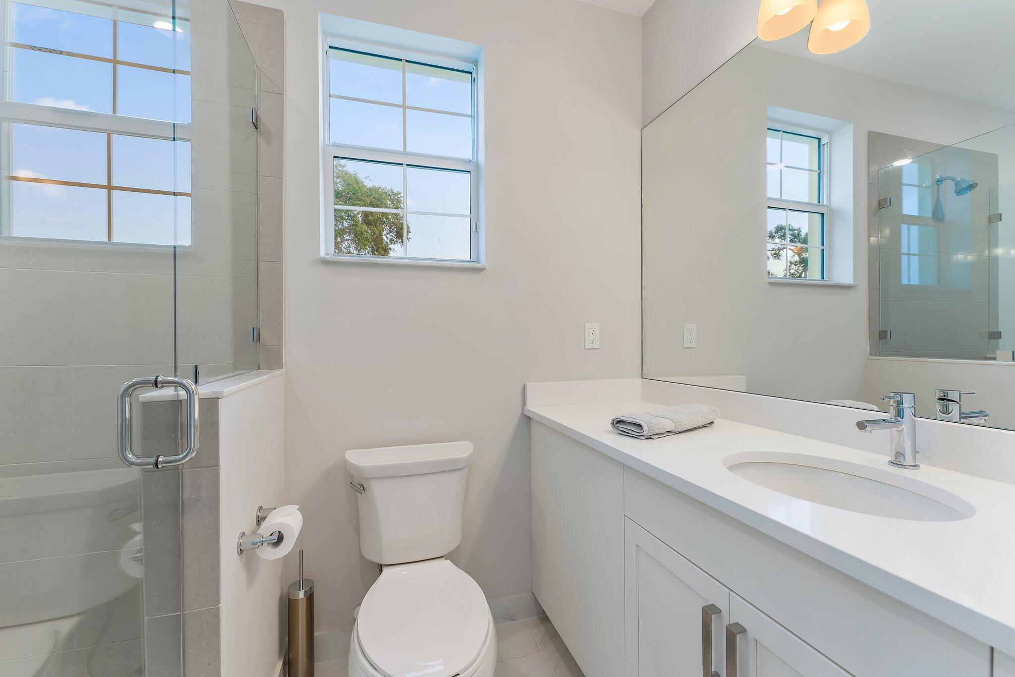 HARBOR VILLAS PALM BEACH - Residential
