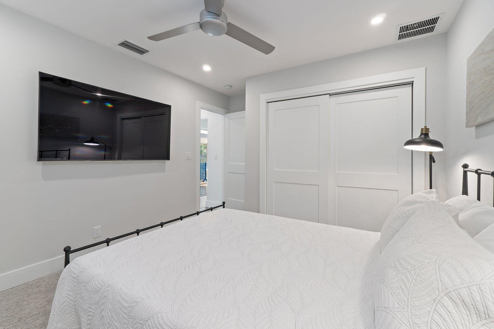 PALM BEACH GARDENS 6 - Residential Lease