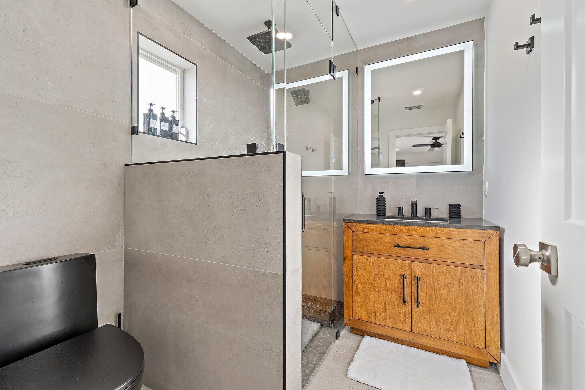 PALM BEACH GARDENS 6 - Residential Lease