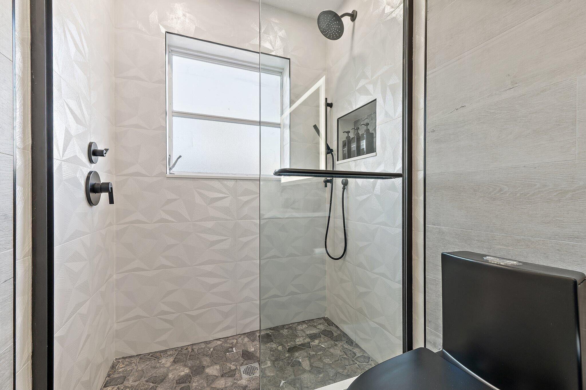 PALM BEACH GARDENS 6 - Residential Lease