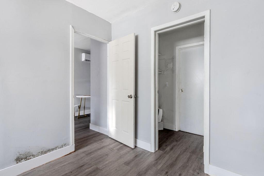 North Hollywood Square - Residential Lease