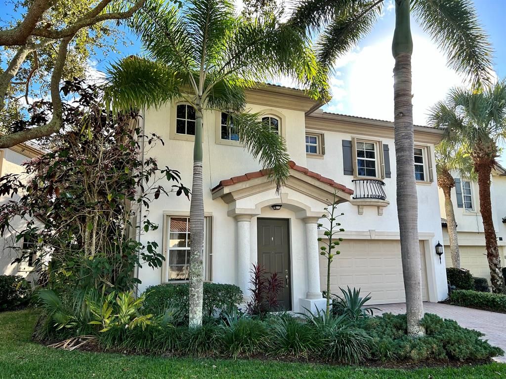 Photo of 605 Moondancer Court, Palm Beach Gardens, FL 33410 (MLS # R10856421)