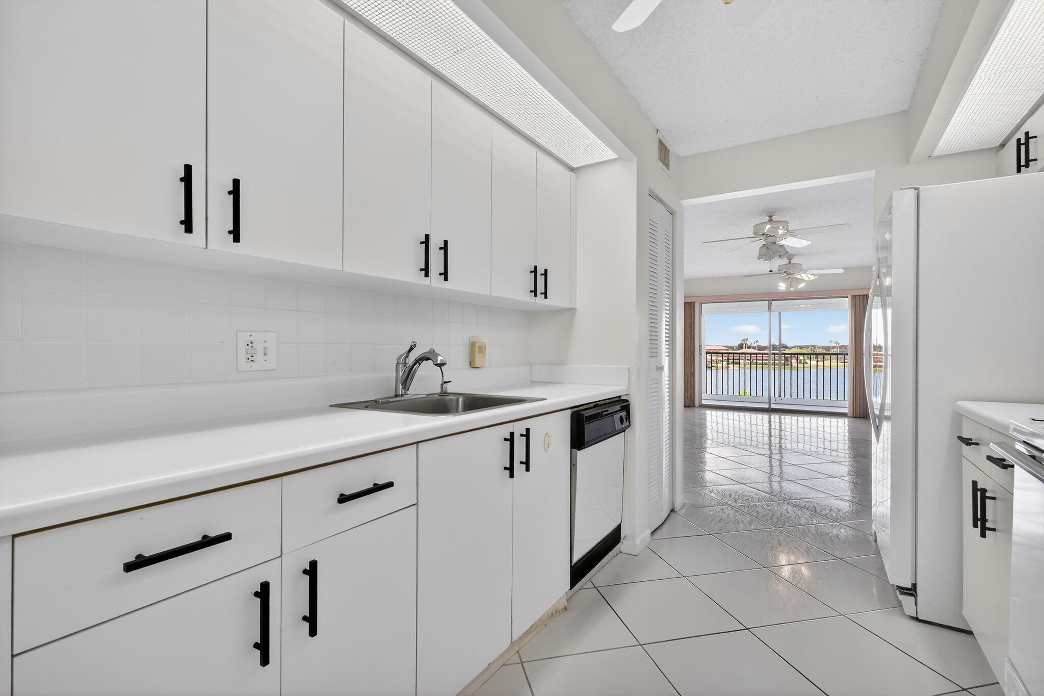 IVANHOE EAST AT CENTURY VILLAGE - Residential